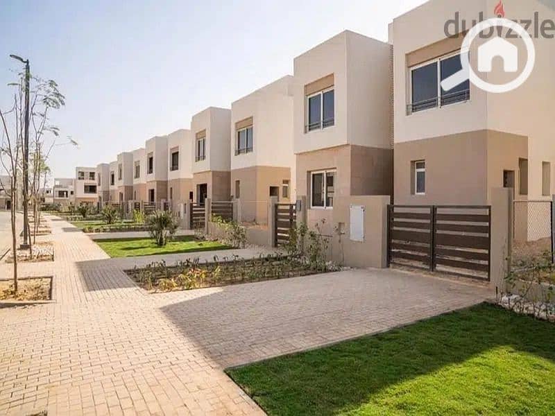 7 82836783-800x600. jpg