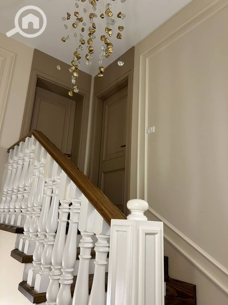 11 faca7c55-877c-4f7b-9dc8-75ae9c1b1ff9. jpg