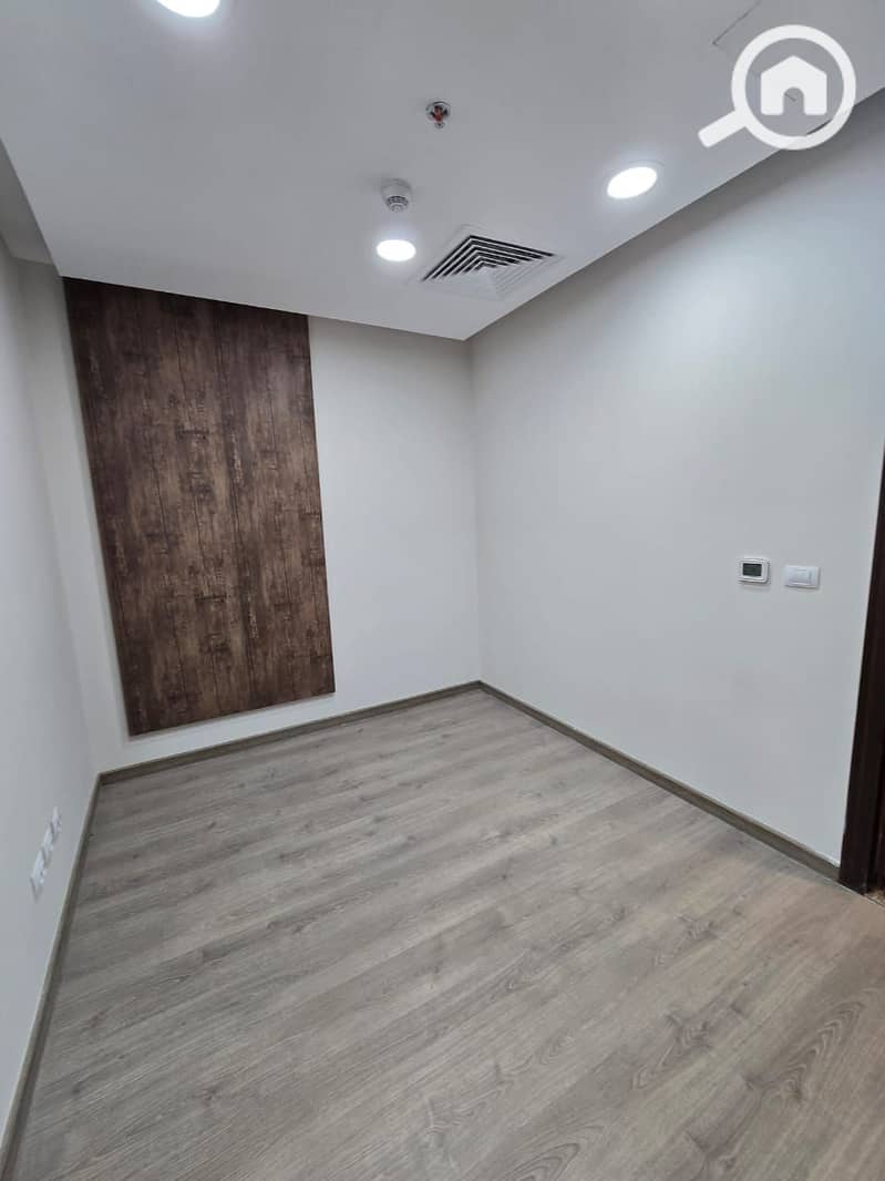 7 WhatsApp Image 2024-12-21 at 4.48. 39 PM. jpeg