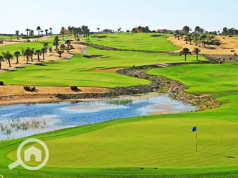 8 Golf Views 4. jpg