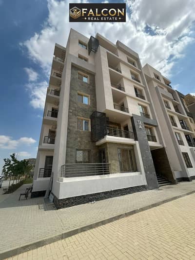 2 Bedroom Flat for Sale in Sheikh Zayed, Giza - IMG-20251005-WA0121. jpg