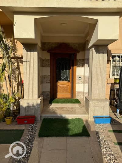 5 Bedroom Townhouse for Sale in New Cairo, Cairo - 492554799_122201946206140140_4297890485081431793_n. jpg