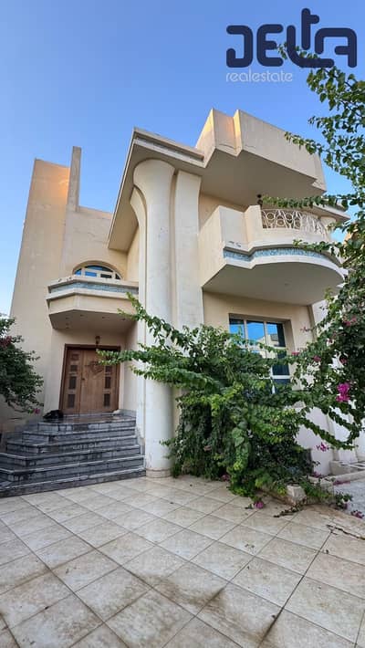 9 Bedroom Villa for Sale in New Cairo, Cairo - IMG-20251008-WA0063. jpg