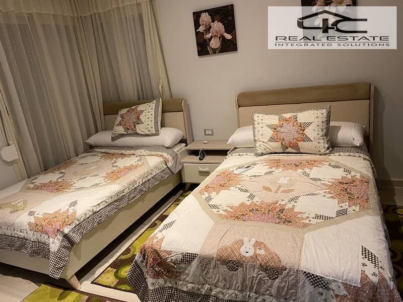 WhatsApp Image 2025-10-05 at 5.45. 51 PM (1). jpeg WhatsApp Image 2025-10-05 at 5.45. 51 PM (1). jpeg