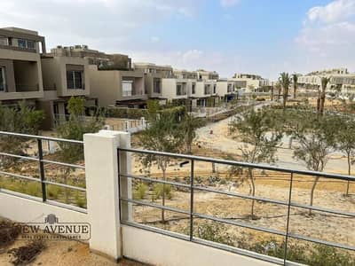 فیلا 5 غرف نوم للبيع في القاهرة الجديدة، القاهرة - WhatsApp Image 2025-10-07 at 12.01. 28 PM (1). jpg