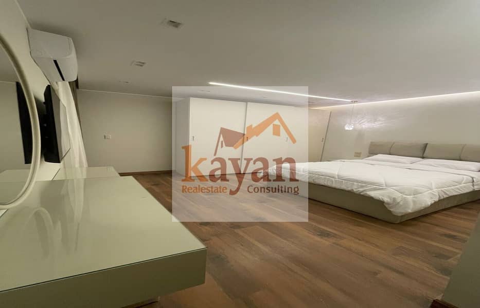 10 95db461f-3571-41a8-ae66-cad9adf11670. jpg