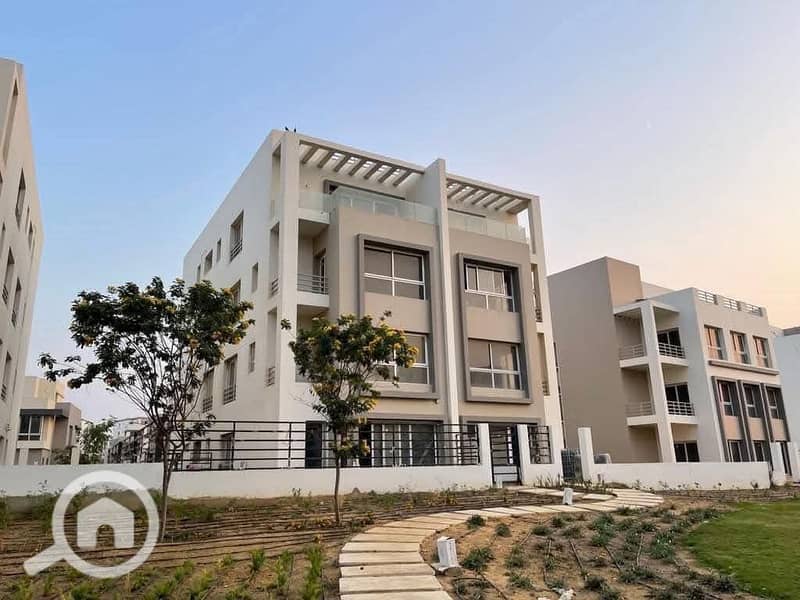 9 541740584_122264179550242216_6002476877047304018_n. jpg