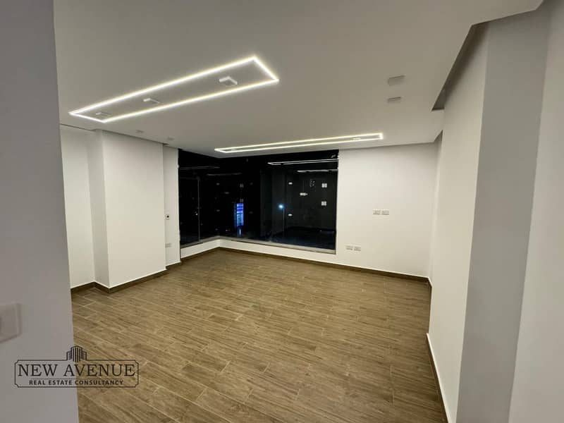 2 WhatsApp Image 2025-10-05 at 5.05. 26 PM (1). jpeg