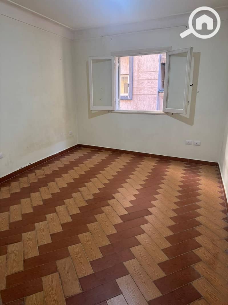 2 82d01cba-e73d-4404-9bab-d2f790fb3040. jpeg