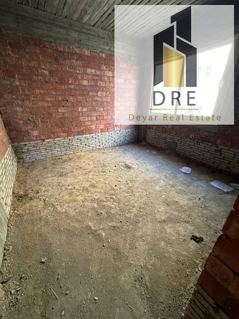 5 1f8abc73-4a8a-47ef-b04d-510acd713d06. jpg