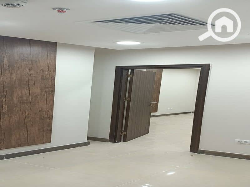 4 WhatsApp Image 2024-10-06 at 17.04. 17 (7). jpeg