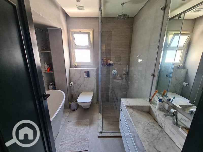 8 WhatsApp Image 2025-10-08 at 1.59. 09 PM (1). jpeg