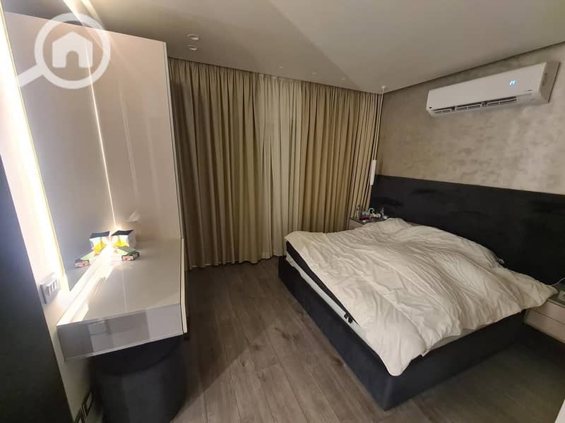 18 WhatsApp Image 2025-10-08 at 1.59. 20 PM (1). jpeg