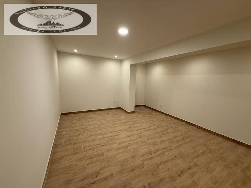 9 51cf7bcf-e2cc-408f-8801-cb7f865e8c44. jpg