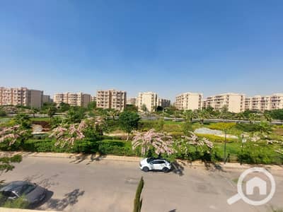 4 Bedroom Villa for Sale in Madinaty, Cairo - bfe6dd25-fbf3-426b-901c-da3460dce7c1. jpg