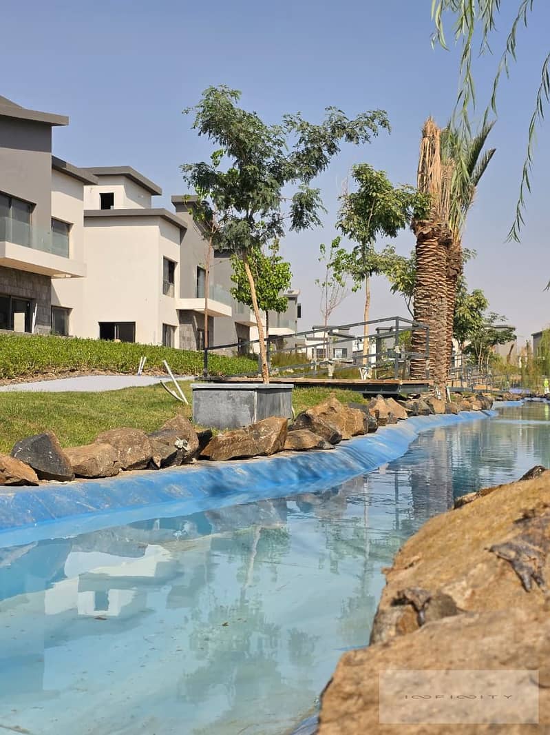 3 WhatsApp Image 2025-10-01 at 17.23. 26_3fe61069. jpg