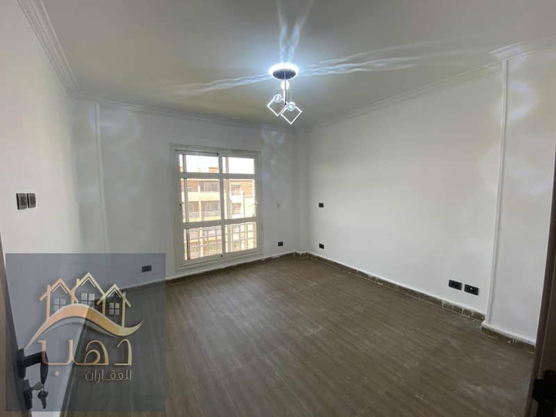 11 WhatsApp Image 2025-10-08 at 5.34. 22 PM (2). jpeg