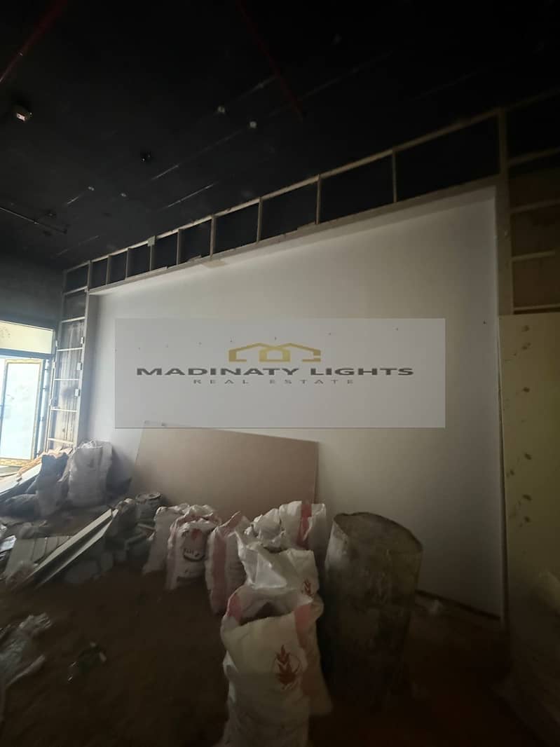 9 4b76e316-70ec-49d8-a54b-9b44d7293c6b. jpg