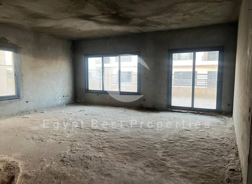 4 WhatsApp Image 2025-10-08 at 12.49. 38 PM (3) (1). jpeg