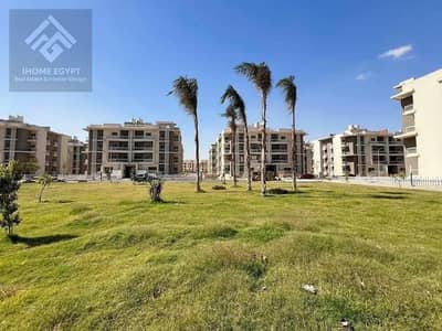 3 Bedroom Flat for Sale in Sheikh Zayed, Giza - FB_IMG_1754249461552. jpg