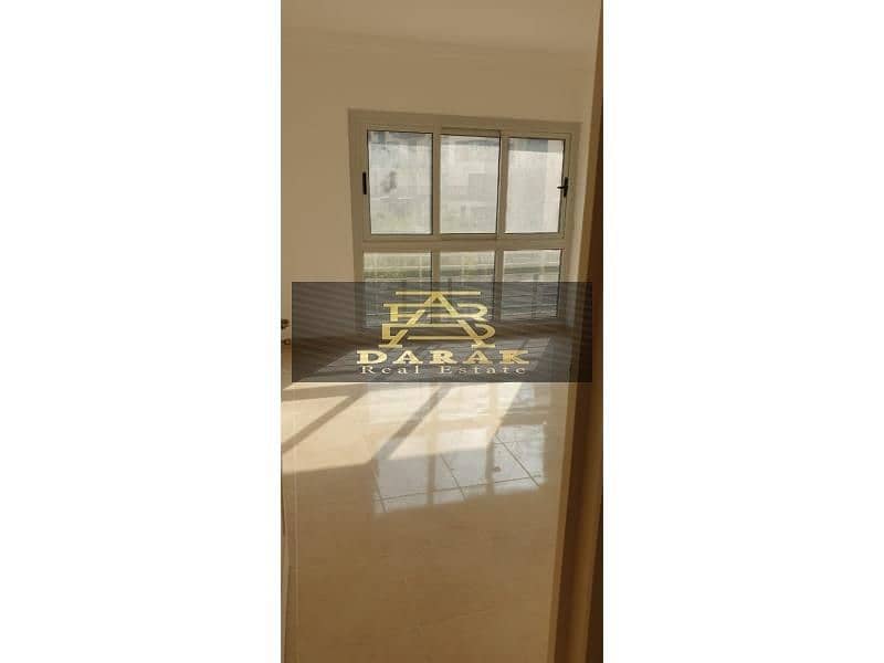 5 4fb34e39-3f0d-4c76-b6b5-73842a06891d. jpg