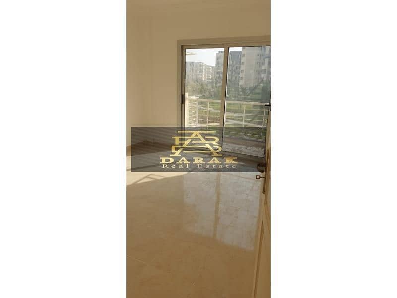 8 08c16c92-c80e-4278-ad86-cbcb9596da1c. jpg