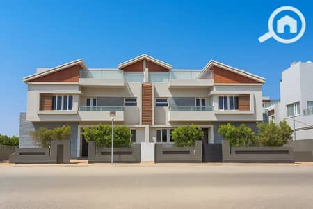 4 Bedroom Twin House for Sale in Sheikh Zayed, Giza - assets_task_01k5v941gee0cvk267642yphk0_1758631015_img_0. jpg