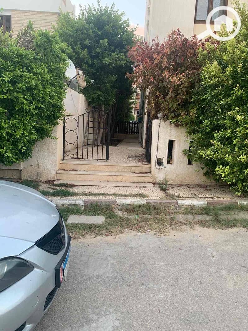 4 c3a7f052-83f3-4fe1-9eb5-7d8deac04d76. jpg