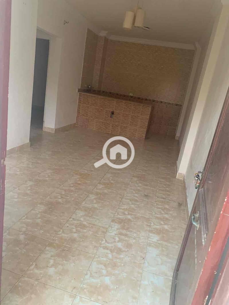 8 79579def-cf58-4e5f-81cd-4fa88d3211e8. jpg