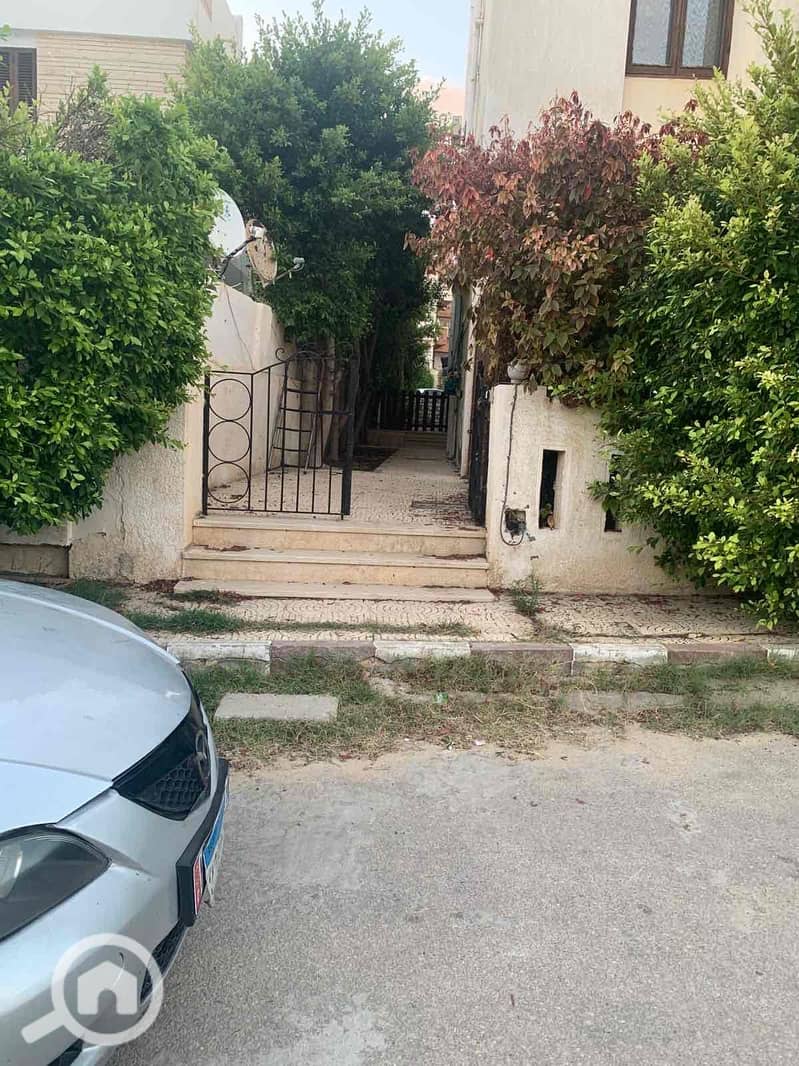 11 c3a7f052-83f3-4fe1-9eb5-7d8deac04d76. jpg