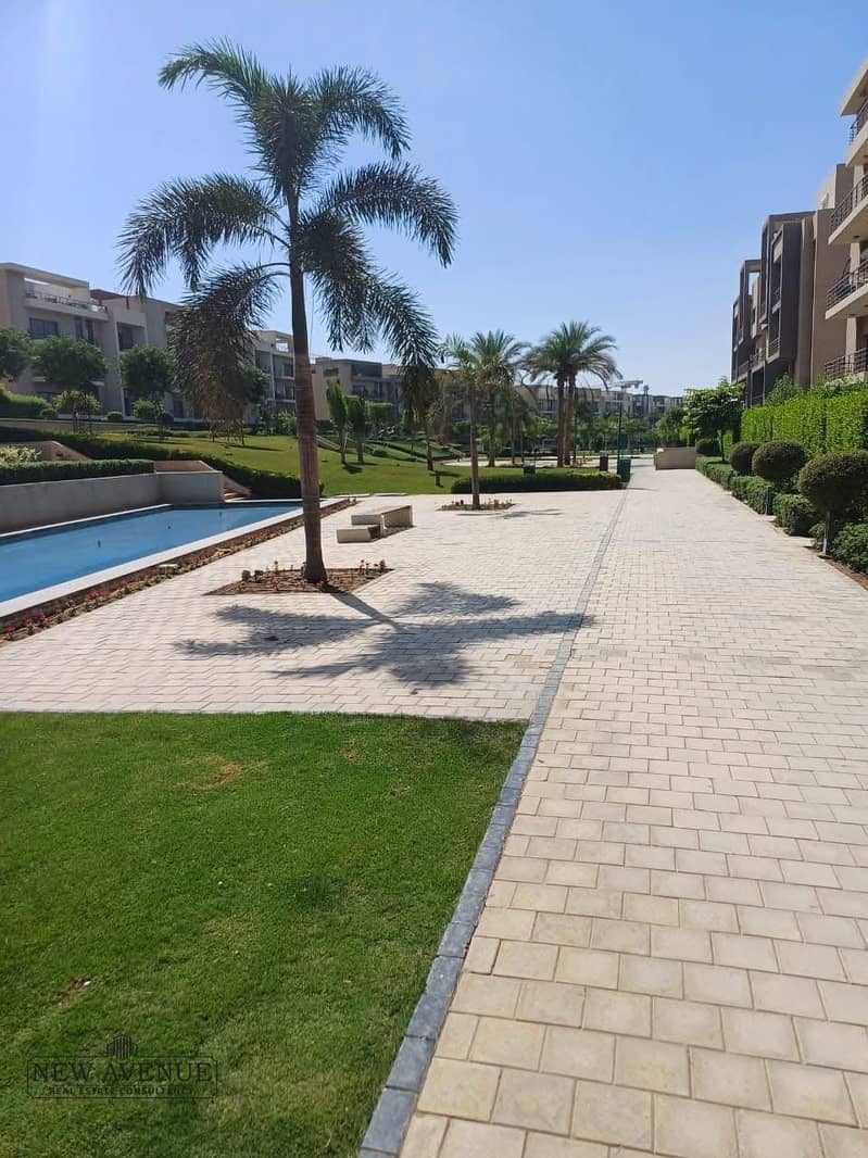 5 WhatsApp Image 2025-10-08 at 1.47. 24 PM (2). jpeg