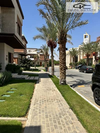 4 Bedroom Townhouse for Sale in New Cairo, Cairo - WhatsApp Image 2025-10-08 at 23.32. 52. jpeg
