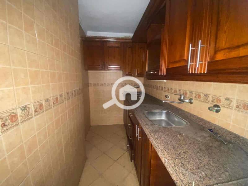 4 53074997-205f-4e00-91d5-31d405974fcb. jpg