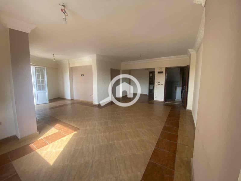 9 901a1b6a-c0ec-46c0-afd8-a13d6fc68201. jpg