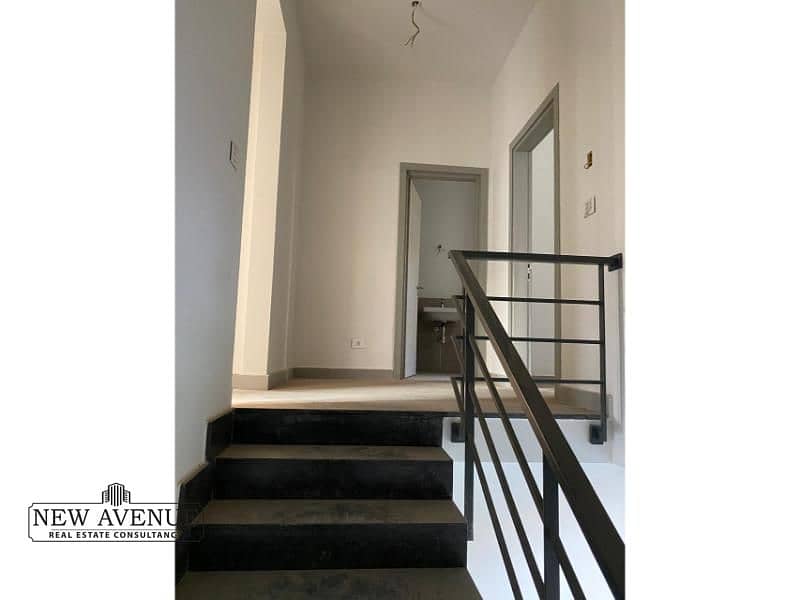 7 WhatsApp Image 2025-09-25 at 12.16. 38 PM. jpg