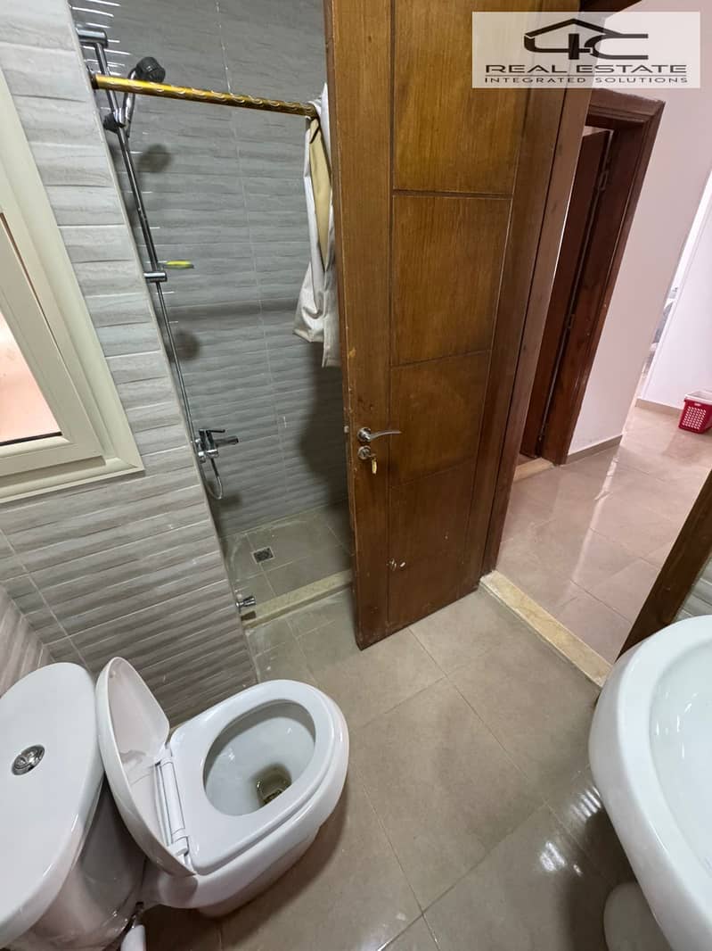 12 WhatsApp Image 2025-10-07 at 12.59. 54 AM (1). jpeg