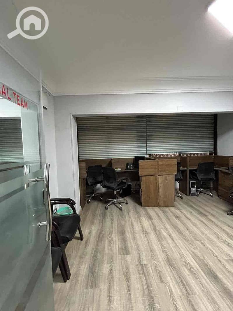 15 3e6eeaed-4cad-419a-b655-8dfdc18d5297. jpg