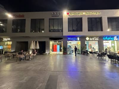 Retail for Rent in New Cairo, Cairo - ( The Market )محل ٥٢ متر للايجار في مول ذا ماركت، التجمع الخامس