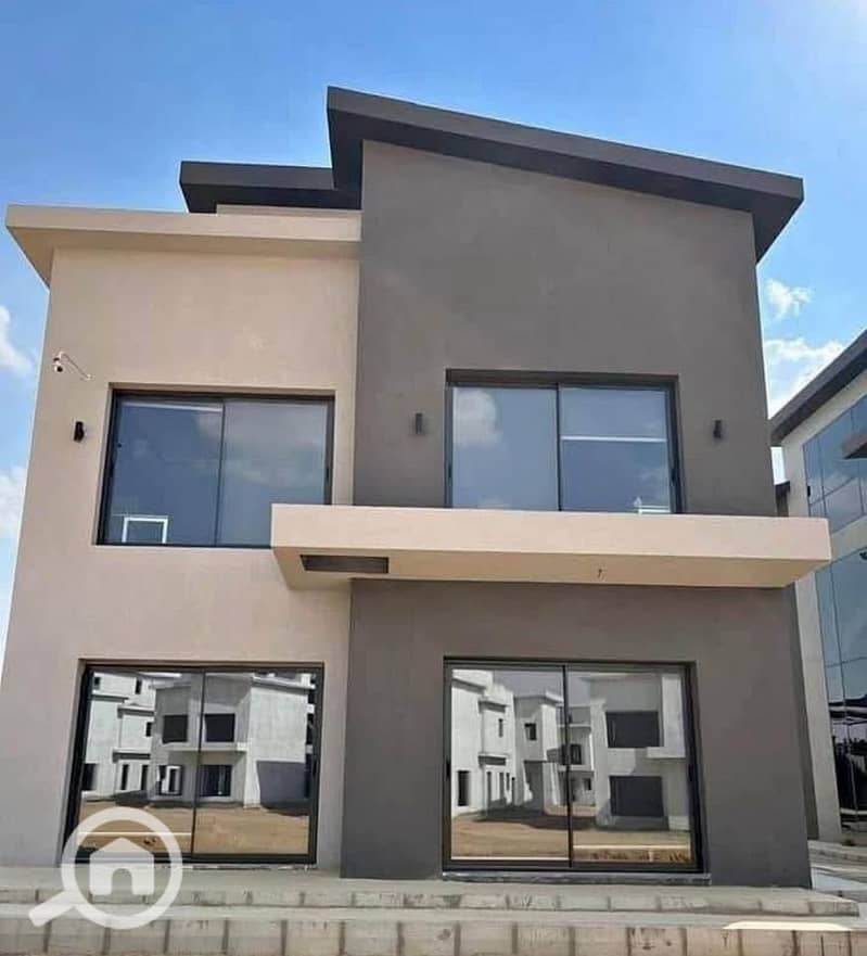 7 547387407_4271220026448463_4361309170436032513_n. jpg