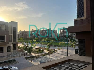 4 Bedroom Townhouse for Sale in 6th of October, Giza - 1b5ea5d7-9db3-4a05-af1a-077526b77a48. jpg