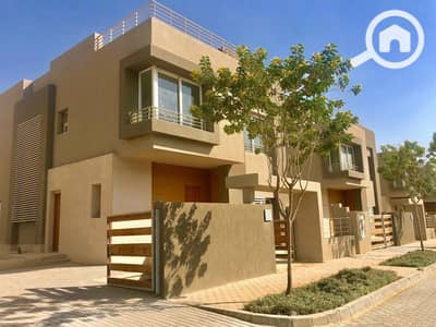 4 Bedroom Townhouse for Sale in Sheikh Zayed, Giza - WhatsApp Image 2025-10-09 at 12.07. 58 PM. jpeg