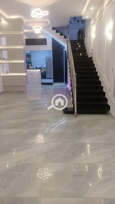 5 Bedroom Duplex for Sale in 6th of October, Giza - WhatsApp Image 2025-10-09 at 11.25. 15_cb1d6aca. jpg