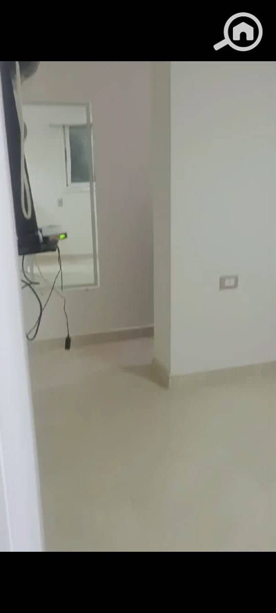 7 WhatsApp Image 2025-10-09 at 11.44. 52_4dadd7c1. jpg