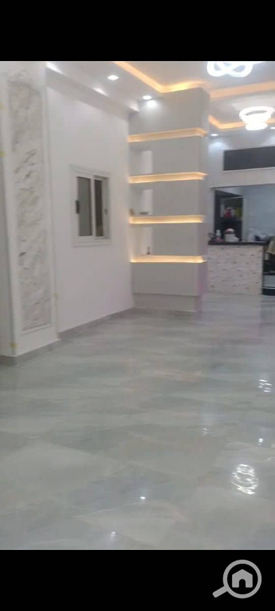 10 WhatsApp Image 2025-10-09 at 11.44. 55_c541d75f. jpg