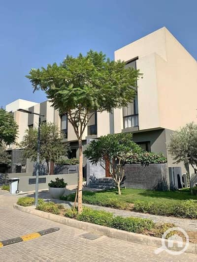 تاون هاوس 3 غرف نوم للبيع في مدينة الشروق، القاهرة - 487425594_1475950700456361_4983282653027344697_n. jpg