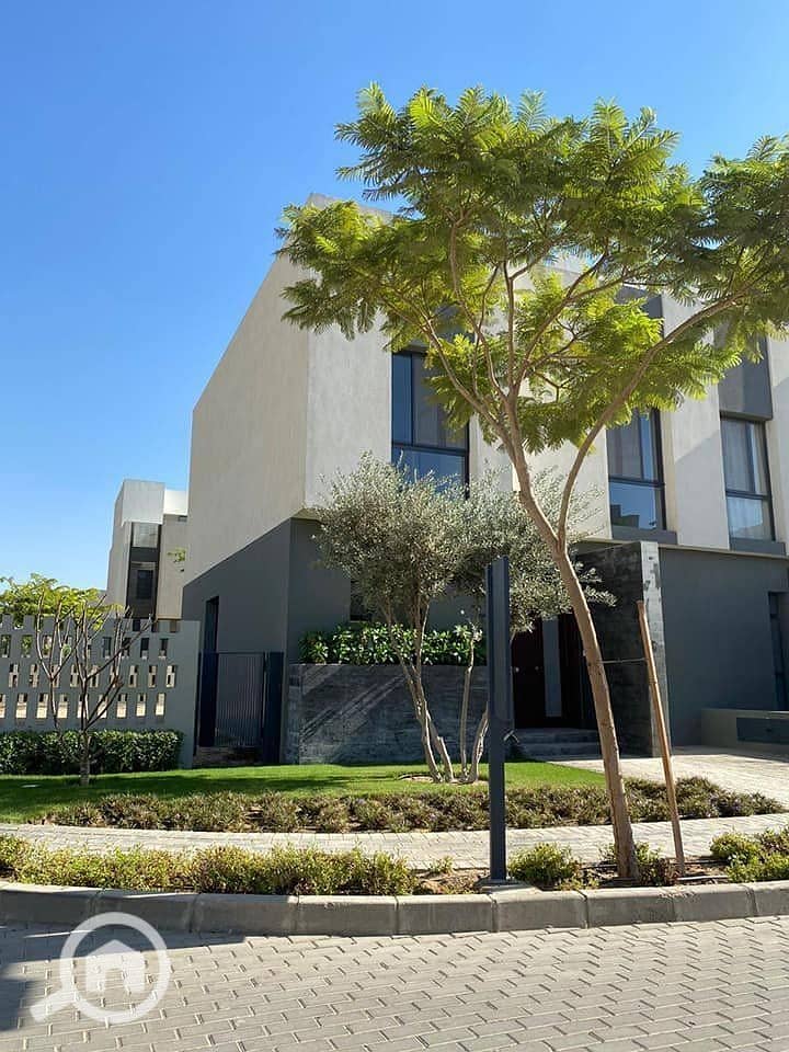 10 471141911_897348855802348_5989060748725611680_n. jpg