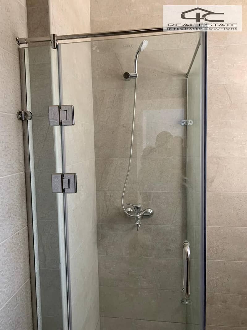 12 WhatsApp Image 2025-10-08 at 5.09. 00 PM. jpeg