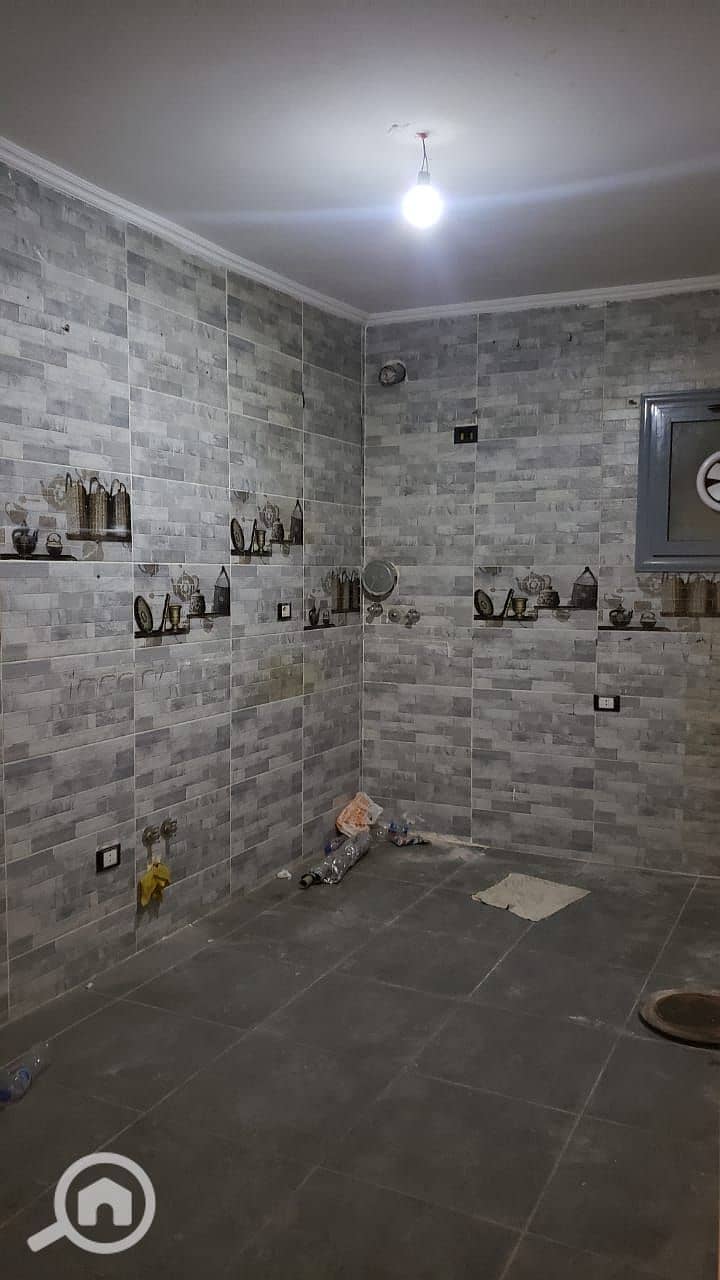 4 a0870268-0e00-491e-9c72-102c25ce8359. jpg