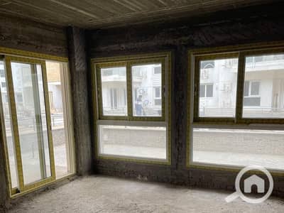 2 Bedroom Flat for Sale in 6th of October, Giza - IMG-20251009-WA0031. jpg