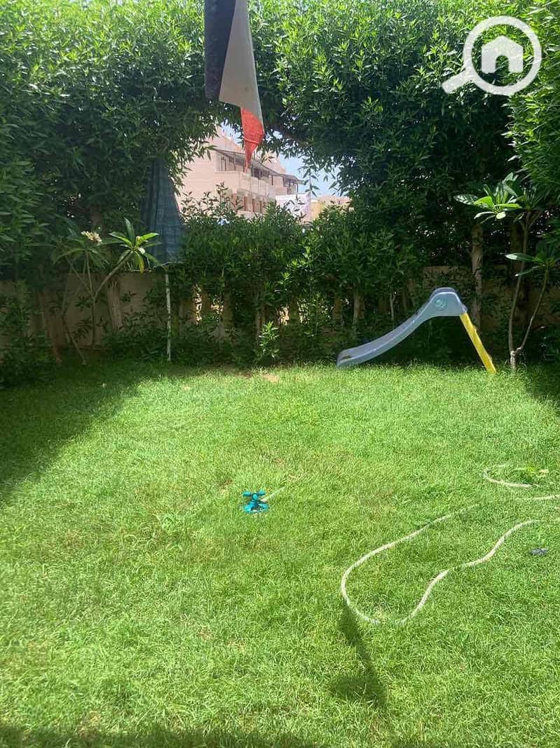 18 11857802-4e51-488c-8495-4d751fc5277a. jpg